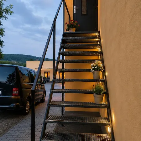 Odpočinek A Relax - 16, 40729 Velká Bukovina
